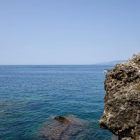 2 Bedroom Nice In Scalea