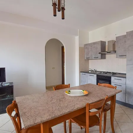 2 Bedroom Nice In Daire